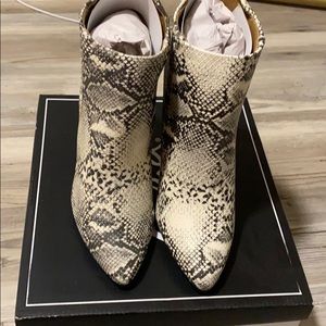 Pointed Toe Snake Skin Booties